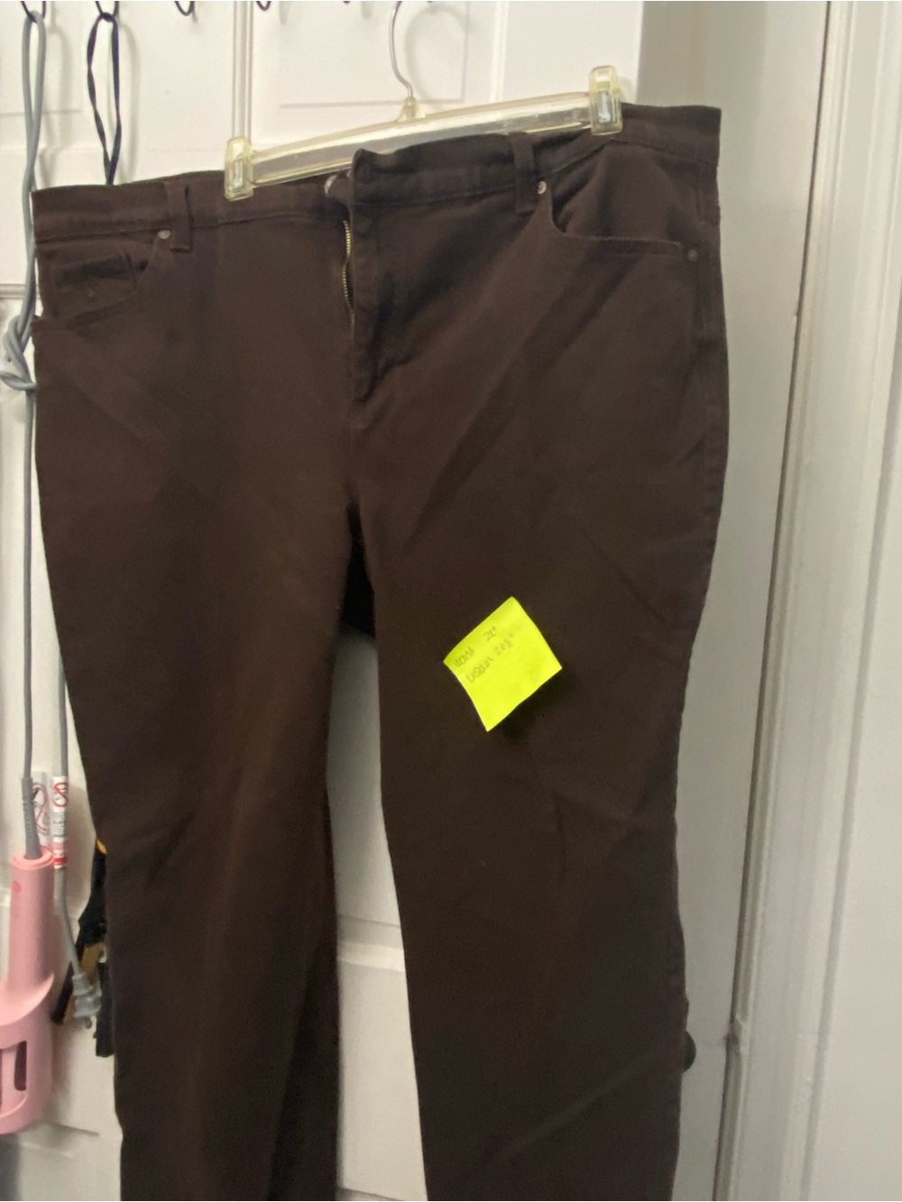 Gloria Vanderbilt Dark Brown Pants 20W Short